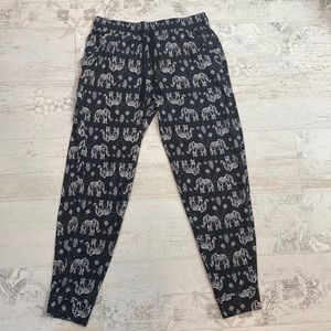 Jaclyn Intimates Black and White Elephant Boho Print Joggers